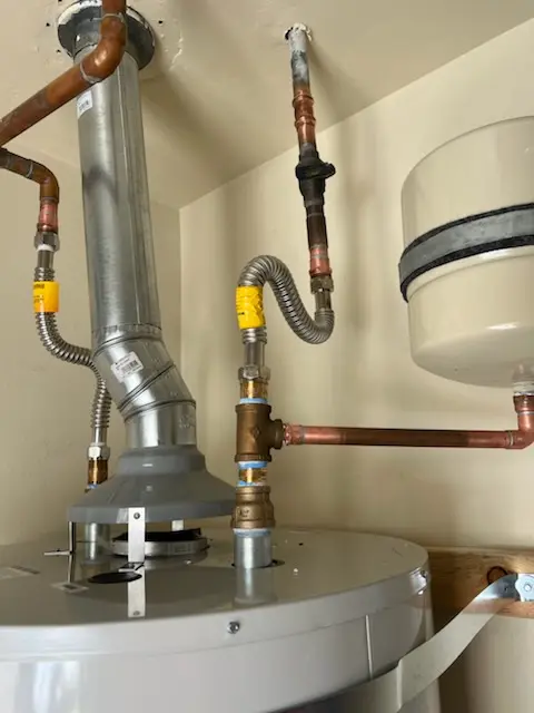 Water heater installation and plumbing repair in Kendallville